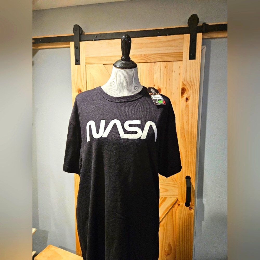 NASA Graphic Tshirt